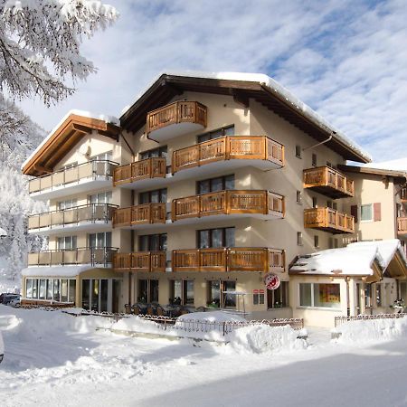 Hotel Monte-Moro Saas-Almagell Exteriör bild