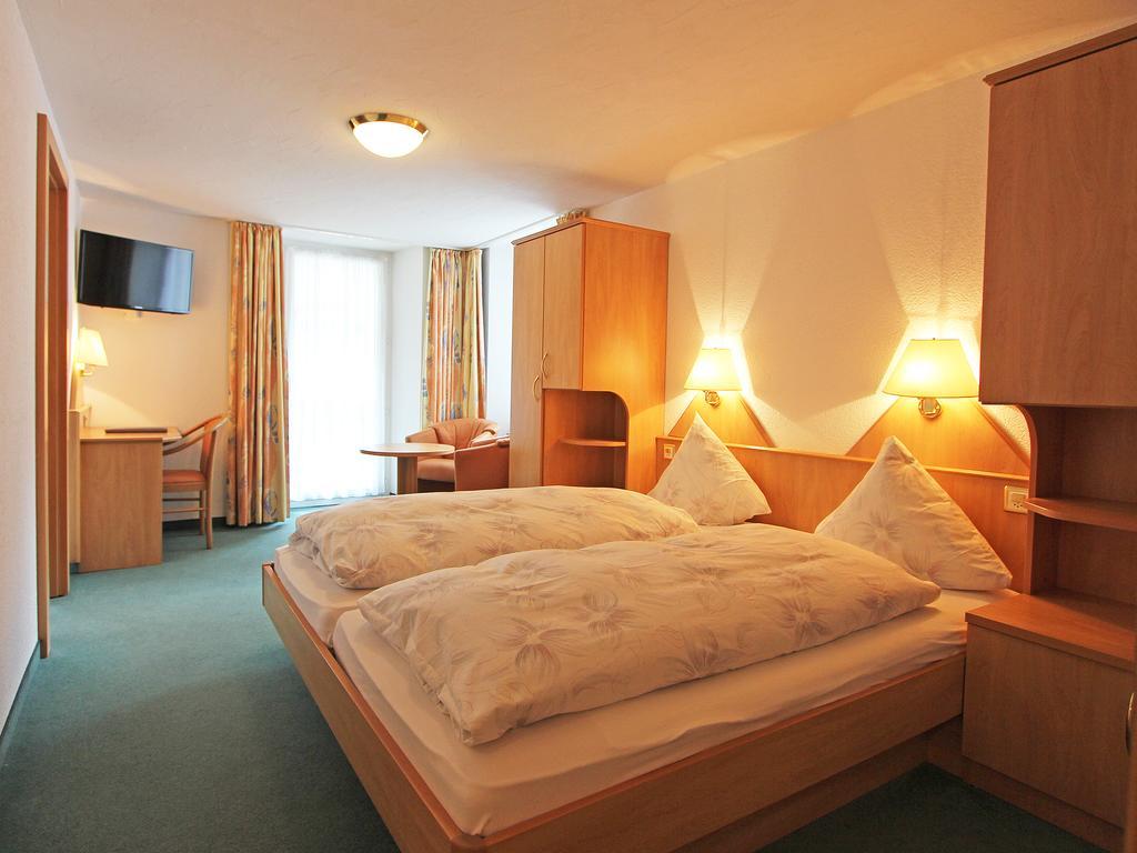 Hotel Monte-Moro Saas-Almagell Rum bild